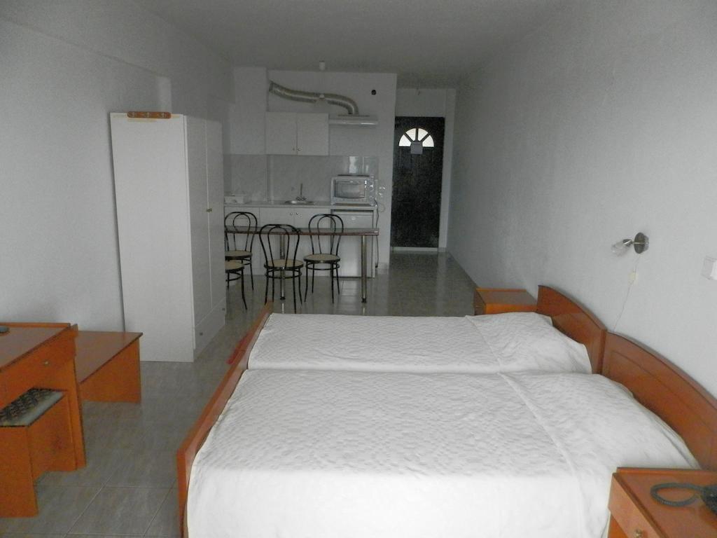 Apollon Hotel Methana Room photo